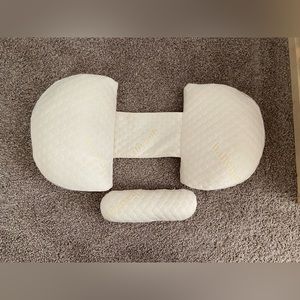 Baby Bub Maternity Pillow